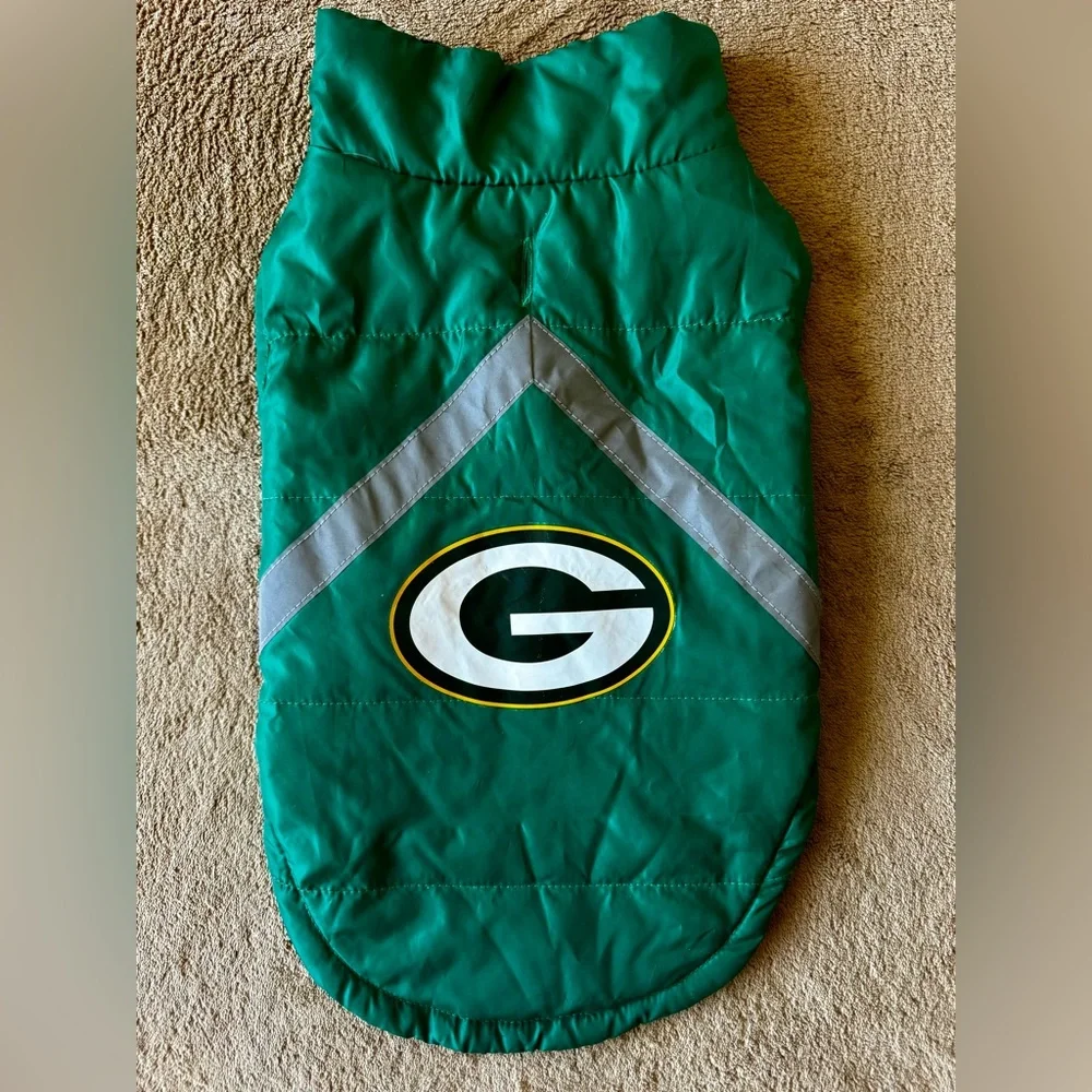 Green Bay Packers Dog Coat - Picture 1 of 4